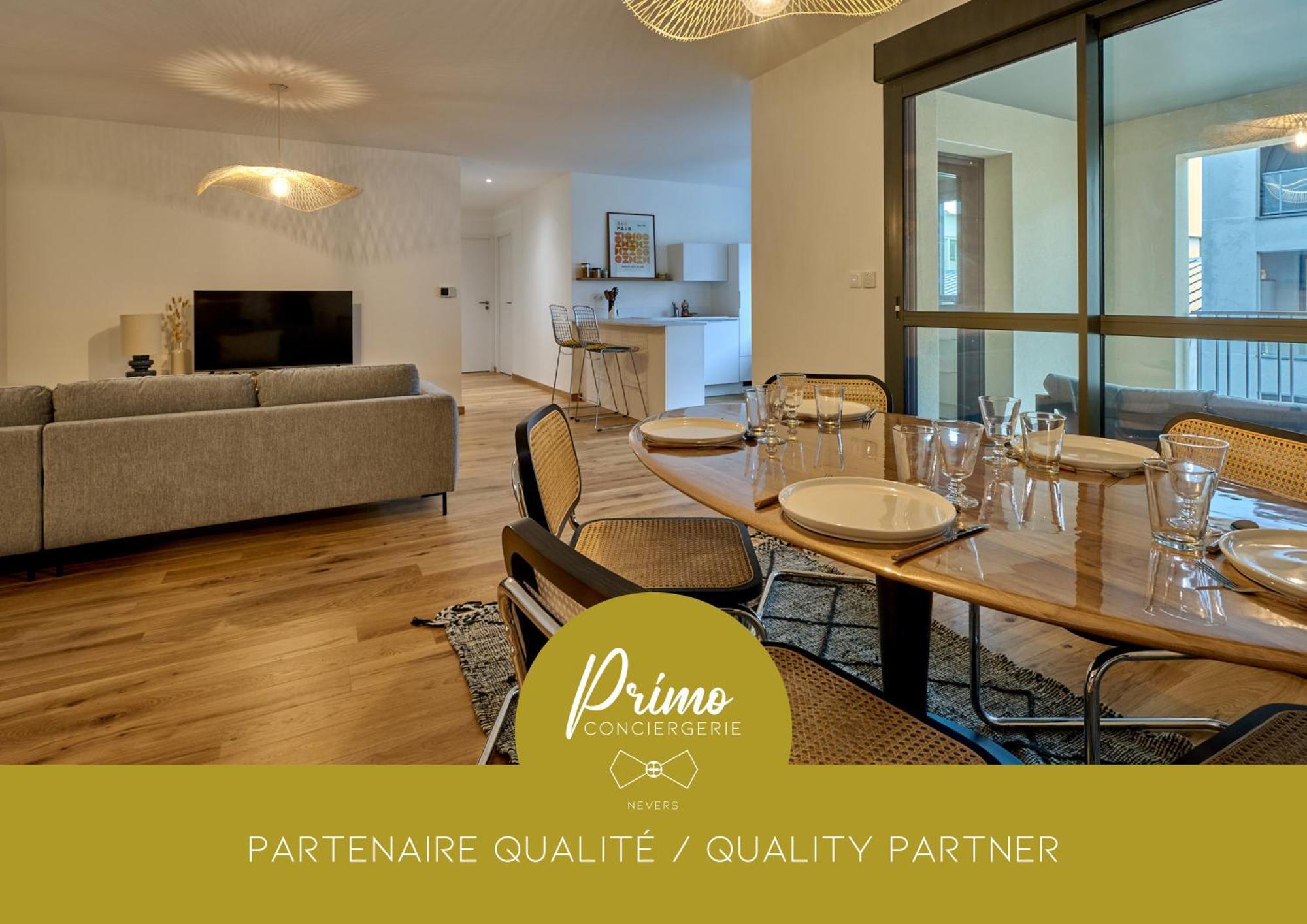 נבר Appart' Jeannette En Hyper Centre Ville Avec Balcon Et Parking Sous-Terrain, By Primo C0Nciergerie מראה חיצוני תמונה